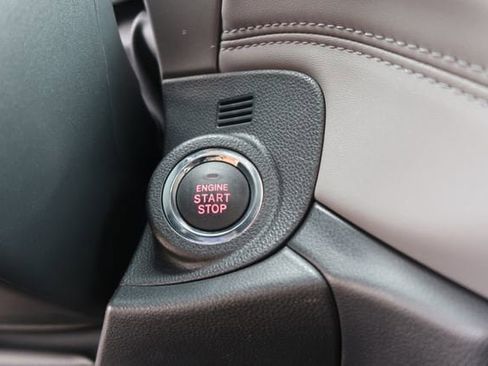 Certified 2025 Subaru Outback Limited w/ Popular Package #2 image 29