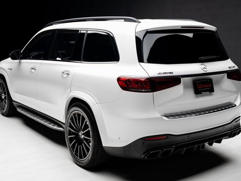 Used 2021 Mercedes-Benz GLS 63 AMG 4MATIC image 26