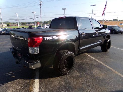 Used 2012 Toyota Tundra 4x4 CrewMax w/ TRD Off-Road Pkg image 4