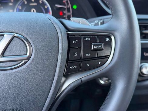 Used 2023 Lexus ES 350 w/ Accessory Package (Z2) FWD image 19