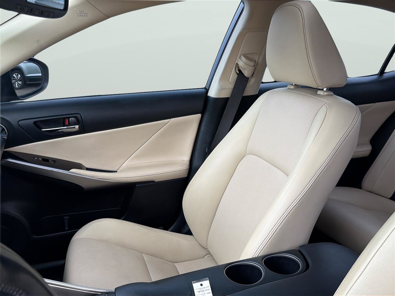 Used 2014 Lexus IS 250 AWD w/ Navigation Package image 13