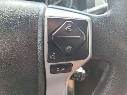 Used 2014 Toyota Tundra SR5 w/ SR5 Upgrade Package AWD/4WD image 30