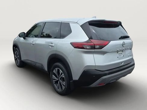 Used 2023 Nissan Rogue SV AWD/4WD image 6