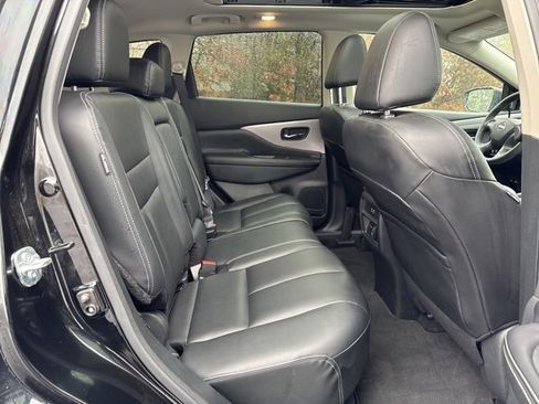 Used 2024 Nissan Murano SV image 27