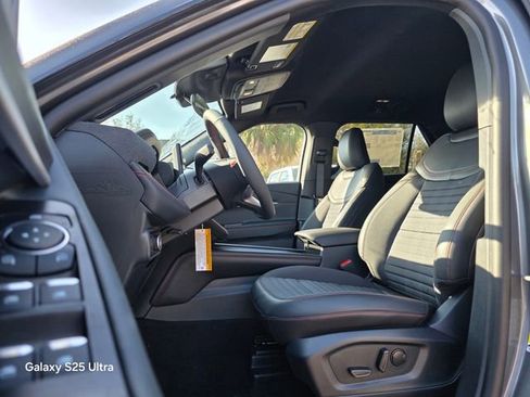 New 2026 Ford Explorer ST-Line image 9