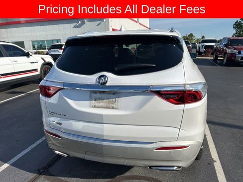 Used 2023 Buick Enclave Essence w/ Experience Buick Package AWD/4WD image 8