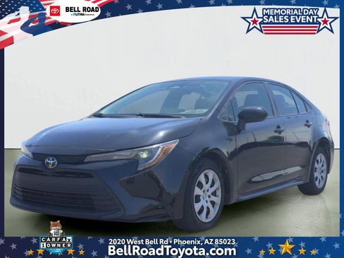 Used 2024 Toyota Corolla LE FWD image 1