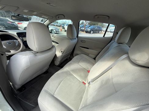 Used 2012 Nissan Leaf SV image 14