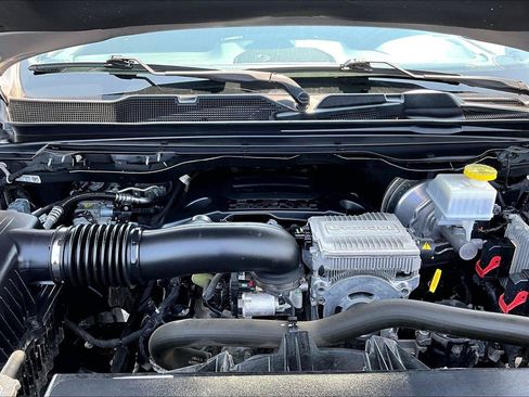 Used 2022 RAM 1500 Big Horn AWD/4WD image 11