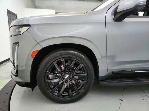 Used 2022 Cadillac Escalade ESV Sport Platinum w/ LPO, ONYX Package AWD/4WD image 47