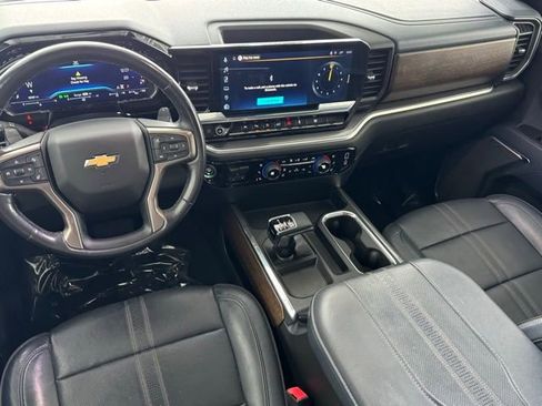 Certified 2023 Chevrolet Silverado 1500 High Country w/ High Country Premium Package image 5