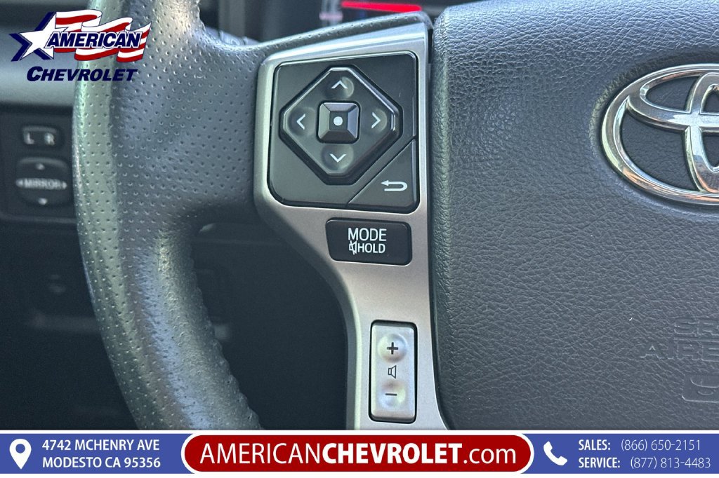 Used 2018 Toyota 4Runner Limited AWD/4WD image 34