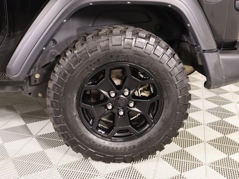 Used 2023 Jeep Wrangler Sport image 16