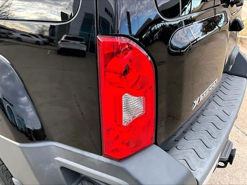 Used 2015 Nissan Xterra PRO-4X w/ Nevada Tow Package image 28