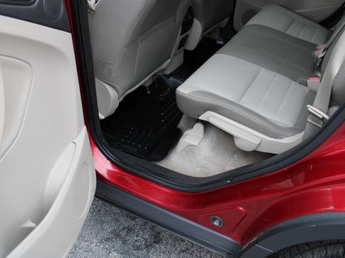 Used 2014 Ford Escape SE w/ Equipment Group 201A image 32