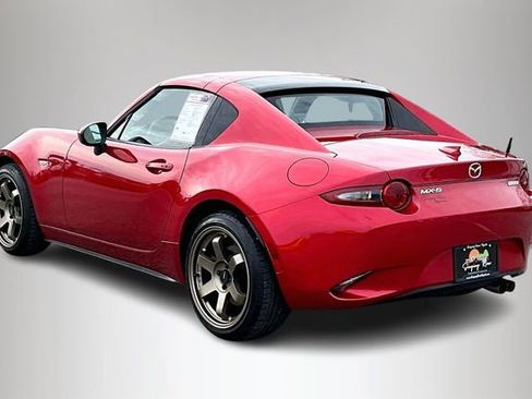 Used 2017 MAZDA MX-5 Miata RF Grand Touring image 4