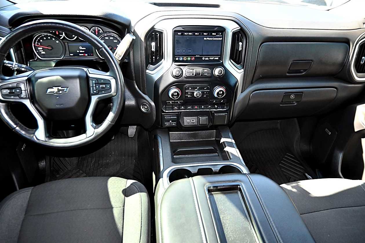 Used 2020 Chevrolet Silverado 1500 LT Trail Boss AWD/4WD image 13