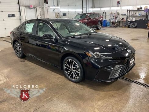 New 2026 Toyota Camry XLE image 1