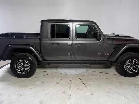 New 2026 Jeep Gladiator Rubicon AWD/4WD image 8