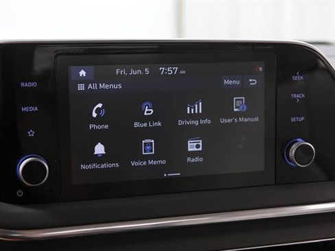 Used 2020 Hyundai Sonata SEL w/ Premium + Sunroof Package FWD image 10
