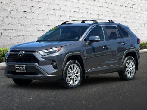 Used 2025 Toyota RAV4 XLE Premium FWD image 8