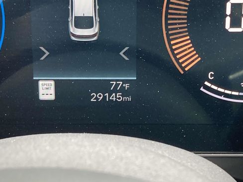 Used 2025 Hyundai Sonata SEL FWD image 30