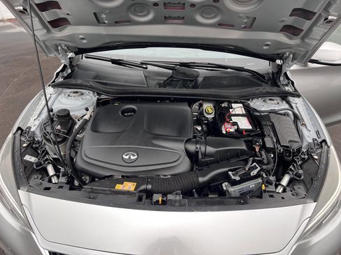 Used 2018 INFINITI QX30 Premium w/ Navigation Package image 55