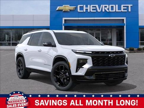 New 2026 Chevrolet Traverse RS w/ LPO, Floor Liner Package image 7