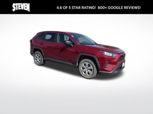 Used 2022 Toyota RAV4 LE image 8