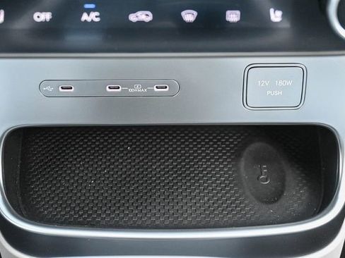 New 2026 Hyundai Ioniq 9 SEL AWD/4WD image 16