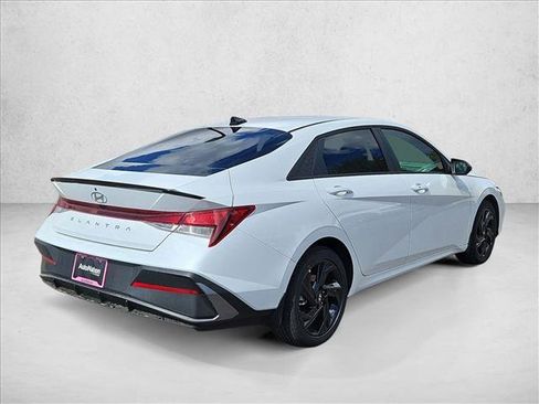 New 2026 Hyundai Elantra Sport image 2