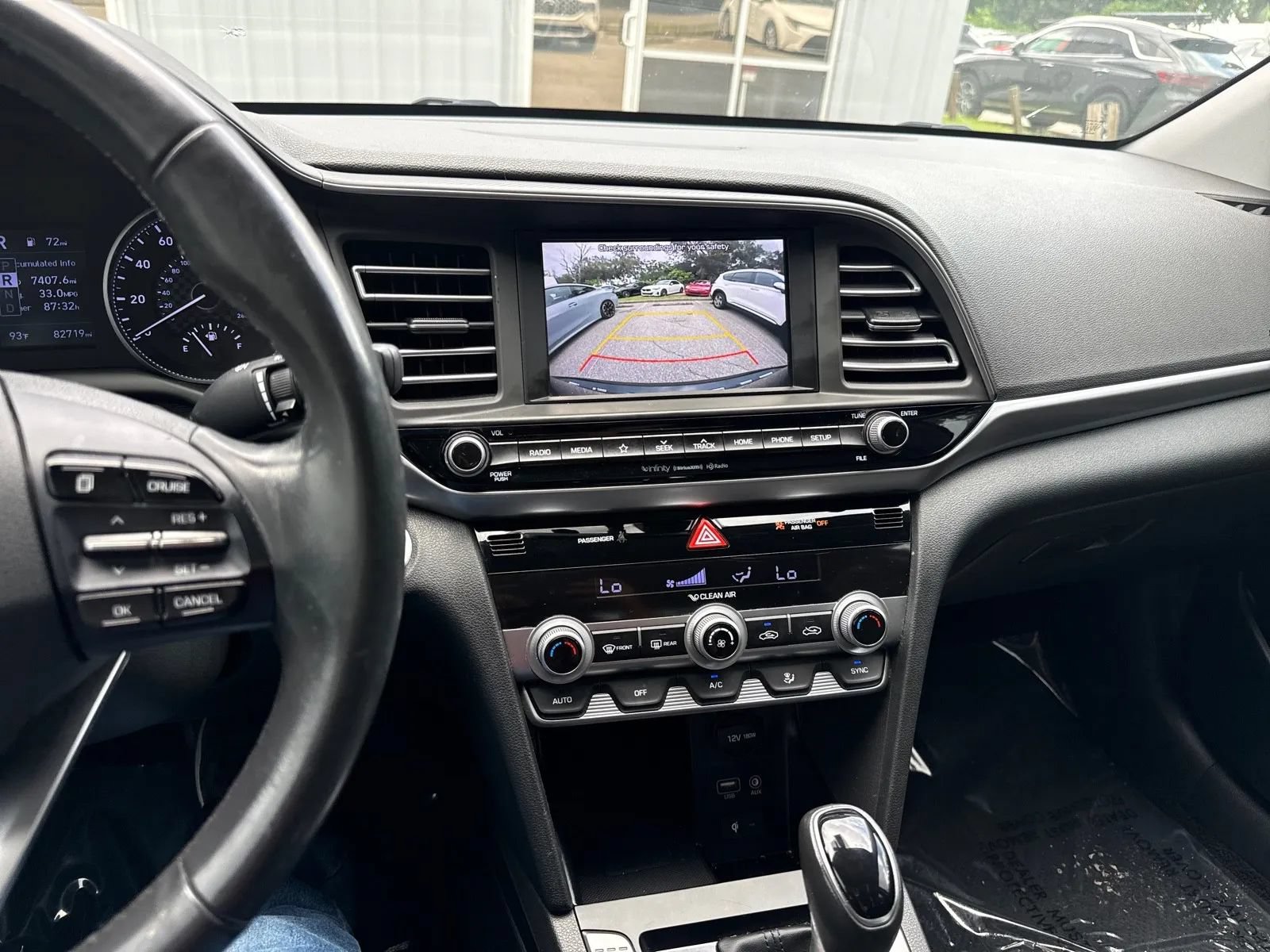 Used 2019 Hyundai Elantra Limited w/ Cargo Package FWD image 21