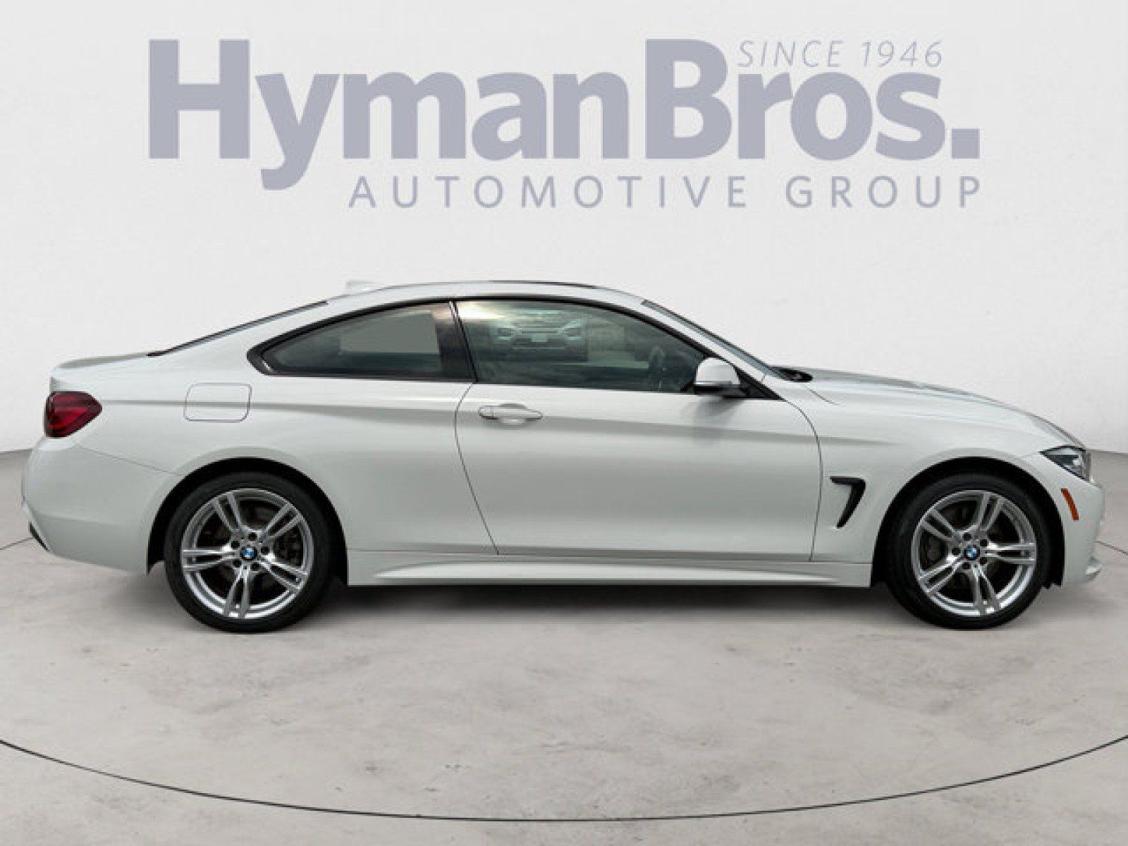 Used 2020 BMW 430i xDrive Coupe w/ M Sport Package AWD/4WD image 2