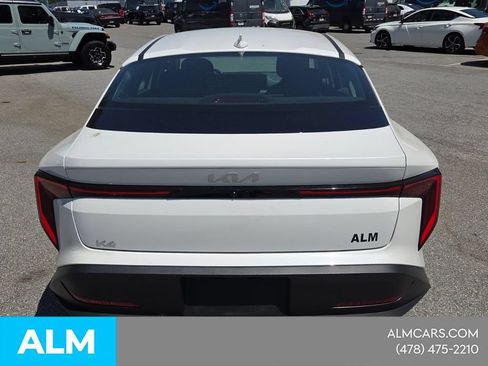 Used 2025 Kia K4 FWD image 12