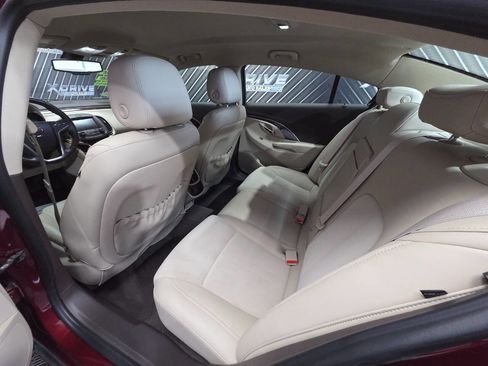 Used 2015 Buick LaCrosse image 26