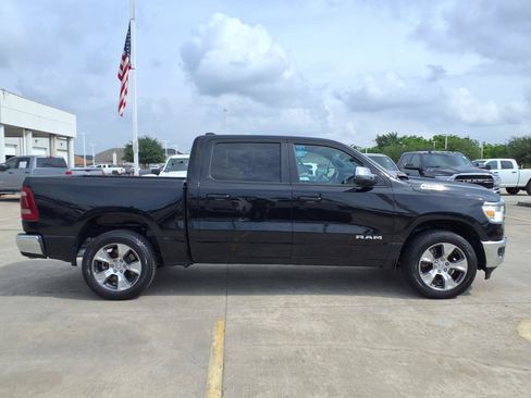 Used 2024 RAM 1500 Laramie AWD/4WD image 4