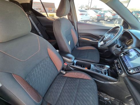 Used 2021 Nissan Kicks SR w/ Exterior Package image 19