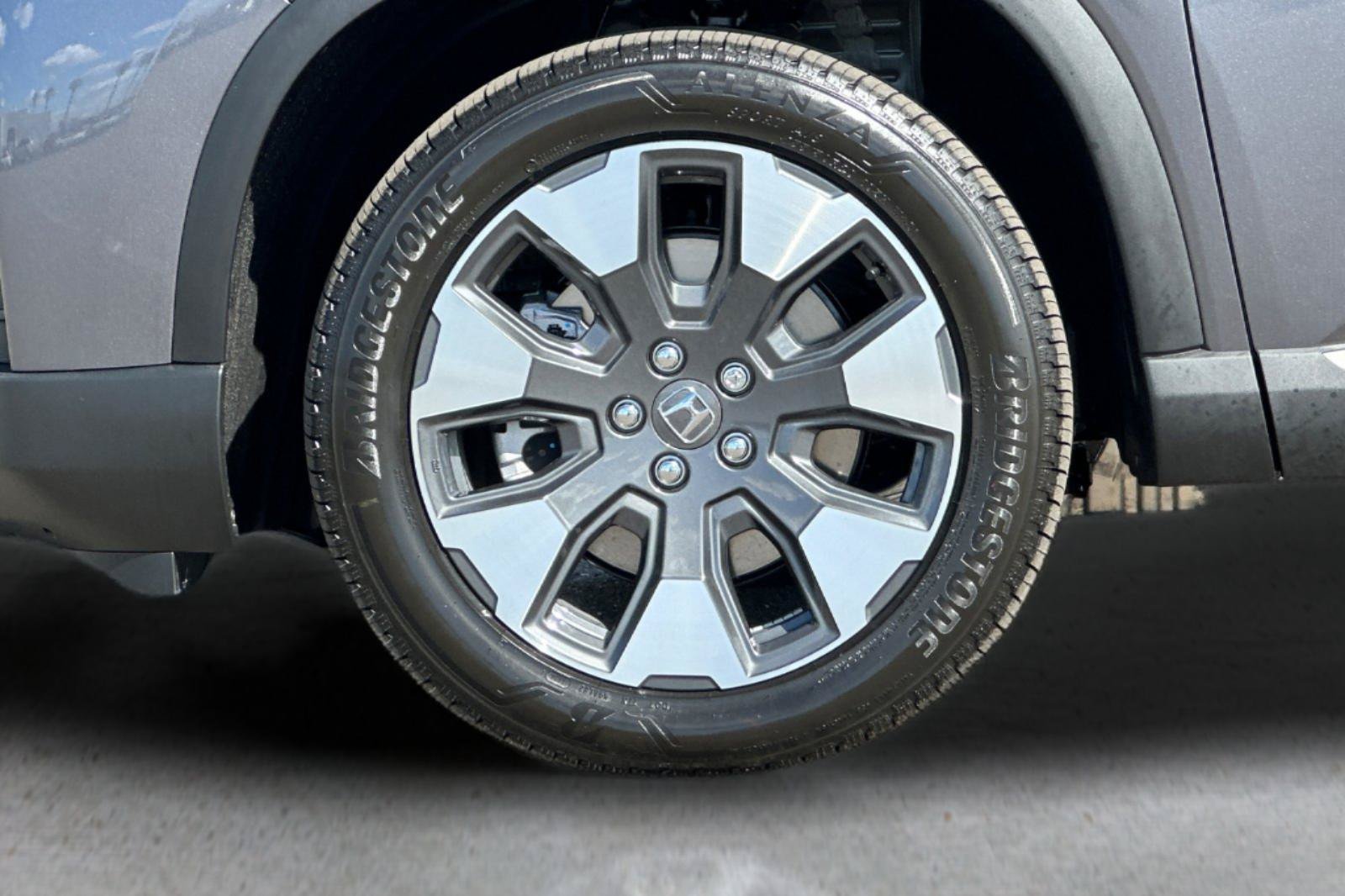 New 2026 Honda Pilot Elite image 32