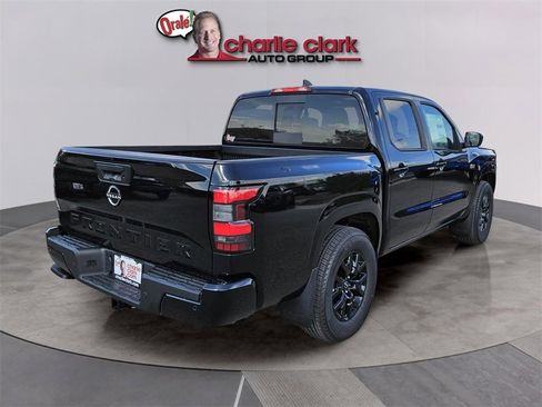 New 2026 Nissan Frontier SV w/ Tow Package image 6