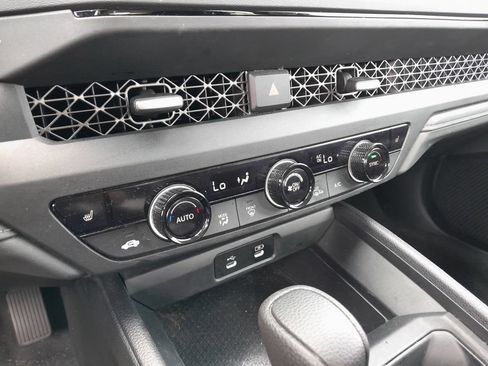 Used 2024 Honda Accord EX image 23