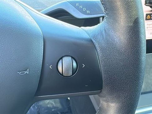 Used 2023 Tesla Model Y Performance image 26