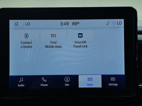 Used 2022 Ford Explorer Limited w/ Equipment Group 301A AWD/4WD image 33
