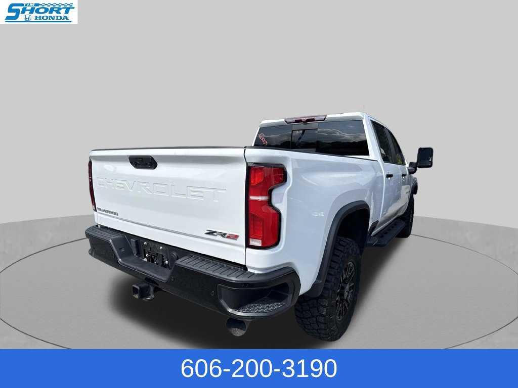 Used 2024 Chevrolet Silverado 2500 ZR2 AWD/4WD image 6