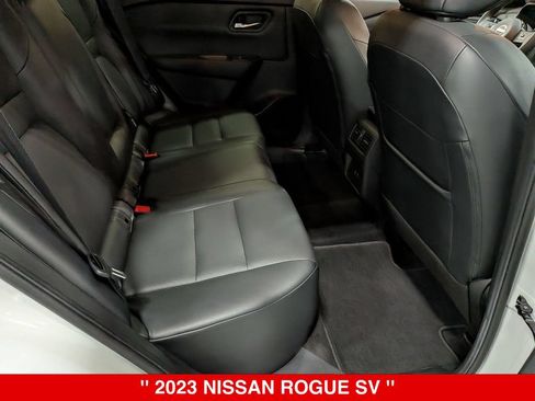Used 2023 Nissan Rogue SV w/ SV Premium B Package AWD/4WD image 32