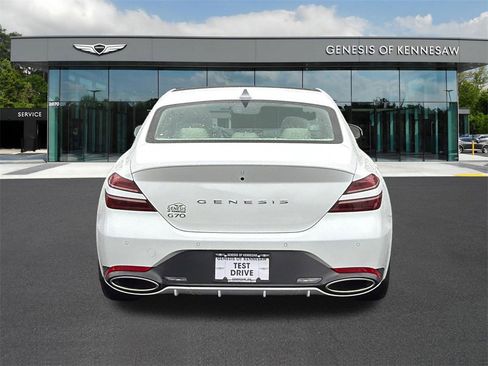 New 2026 Genesis G70 2.5T Prestige image 6