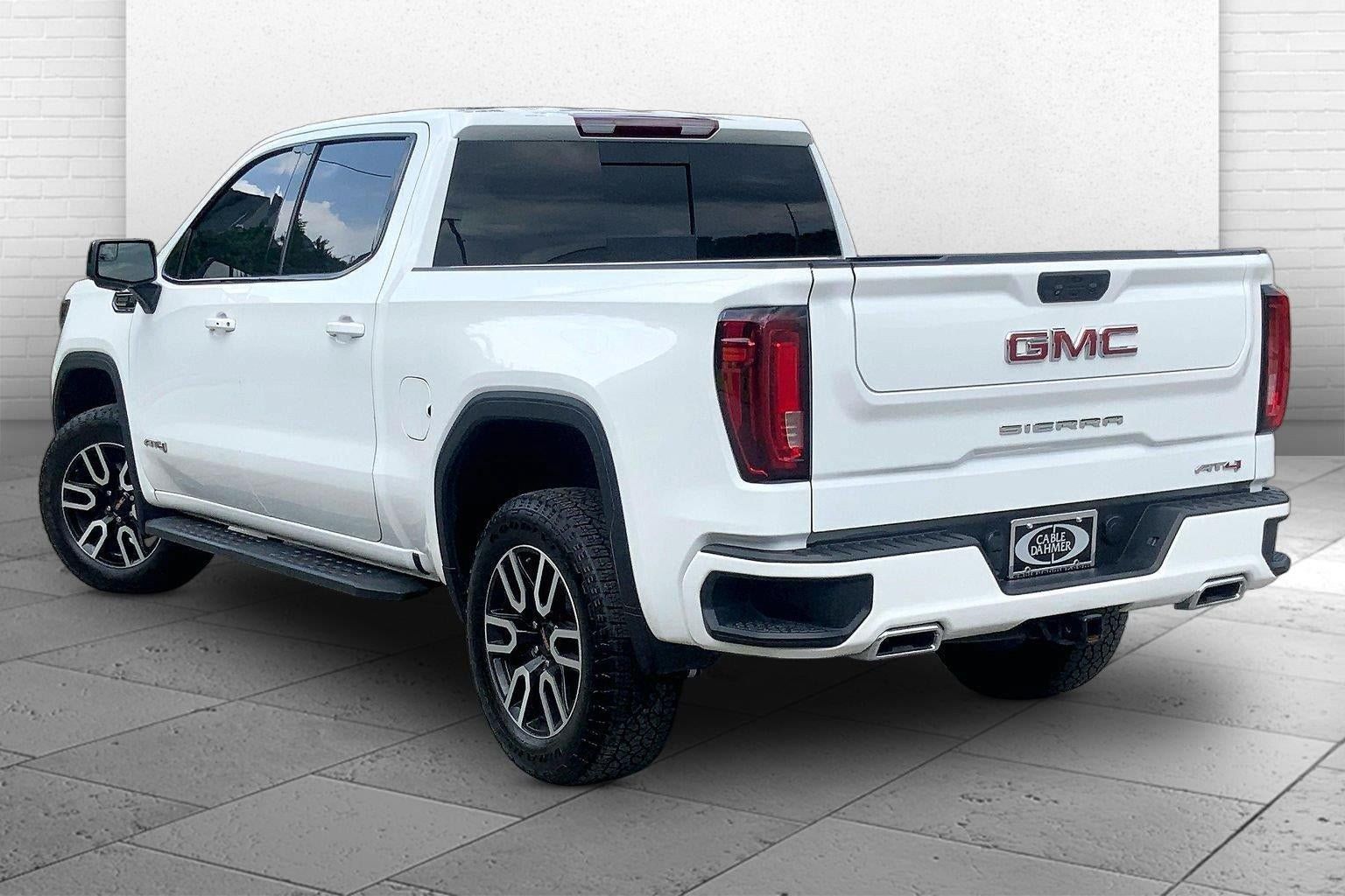 Used 2022 GMC Sierra 1500 AT4 w/ AT4 Preferred Package AWD/4WD image 11