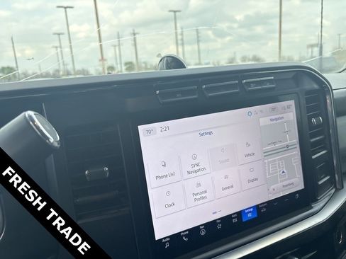 Used 2024 Ford F350 Lariat w/ FX4 Off-Road Package image 5