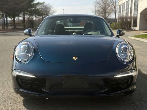 Used 2015 Porsche 911 Carrera 4 image 2