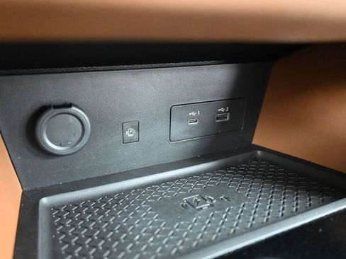 Used 2023 Nissan Pathfinder Platinum image 36