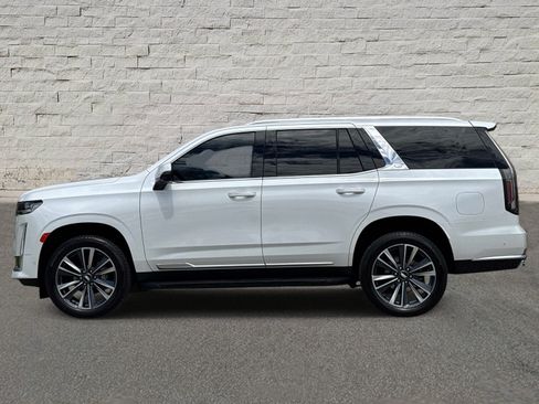 Certified 2024 Cadillac Escalade Premium Luxury AWD/4WD image 2